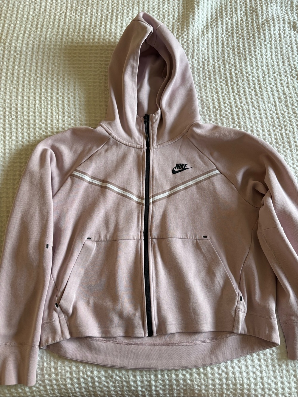 Nike Tech Women's Light Pink Full-Zip Hooded Jacket